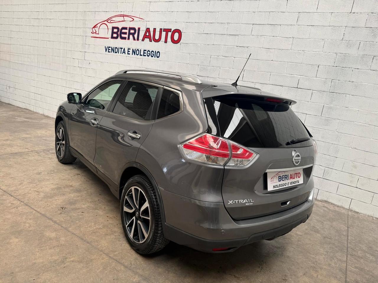 Nissan X-Trail Tekna (7 posti)