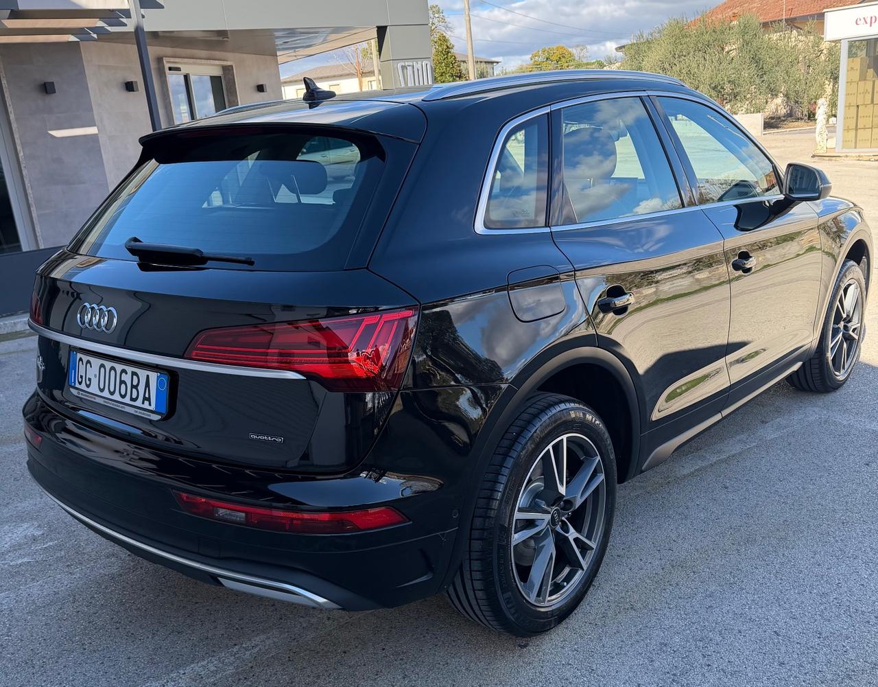 Audi Q5 40 TDI 204 CV quattro S tronic Business Advanced
