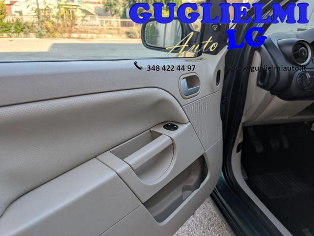 FORD Fiesta 1.4 TDCi 5p. Ghia Pelle beige