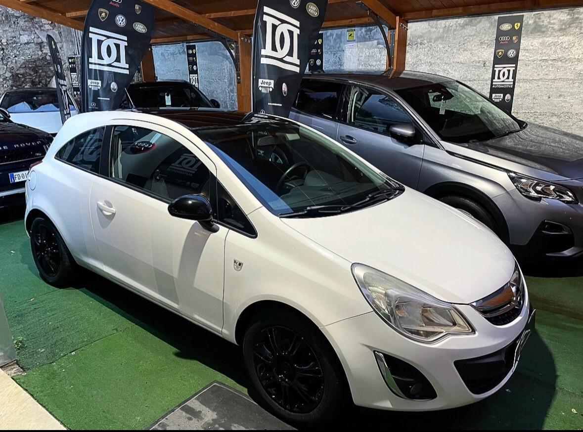 Opel Corsa / NEOPATENTATI/ RATE / FINANZIAMENTI