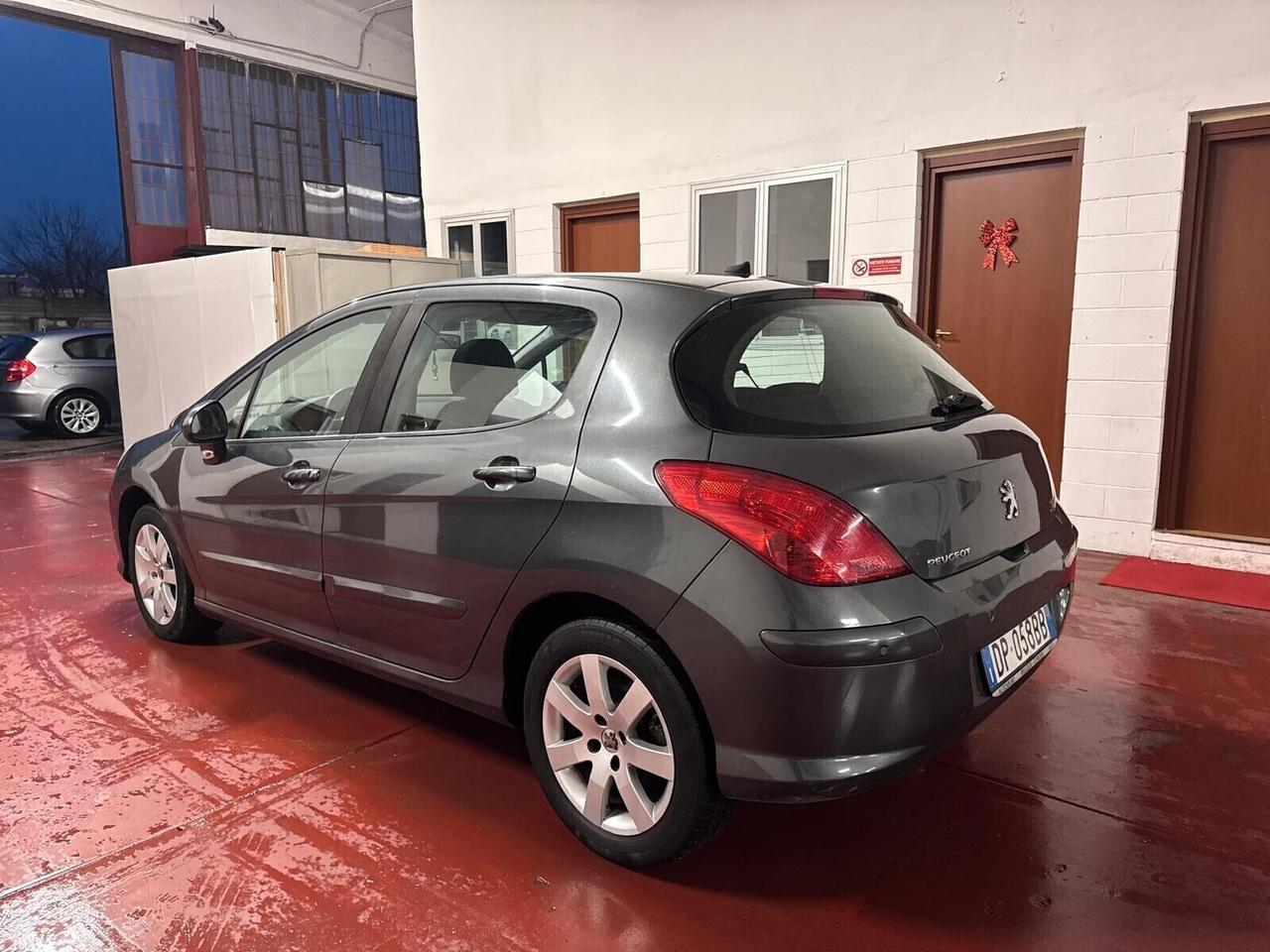 Peugeot 308 1.6 VTi 120CV 5p. Tecno NEOPAT