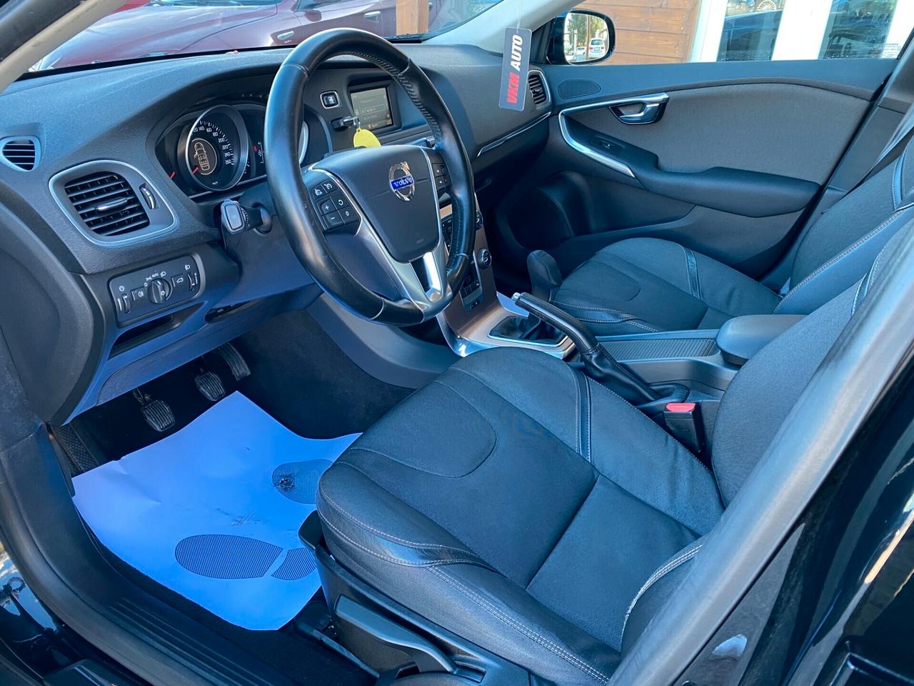 VOLVO V40 Cross Country D2 1.6 115cv GARANTITA