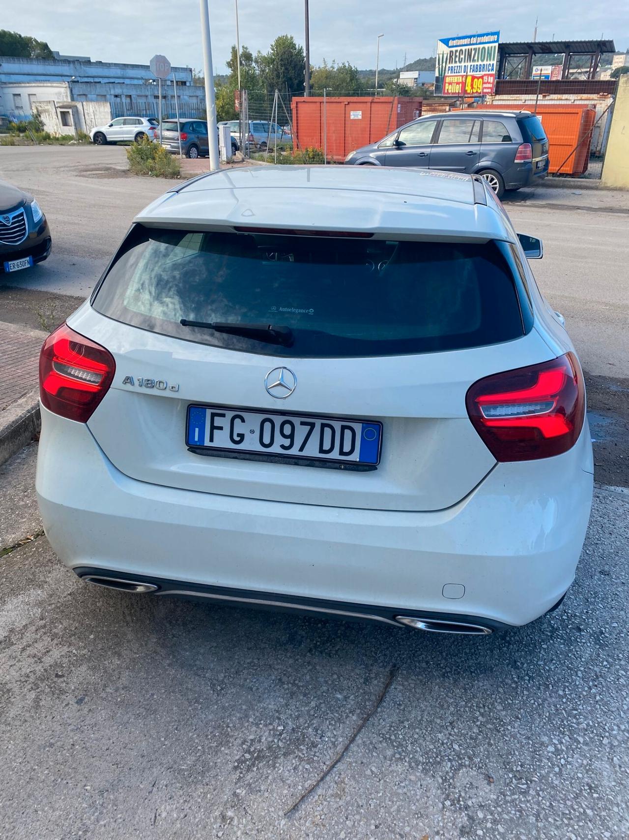 Mercedes-benz A 180 d Premium DIESEL 115 MILA KM