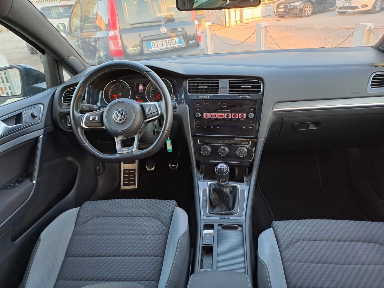Volkswagen Golf 7.5 2.0 TDI R LINE 150 CV 2020 29MILA KM