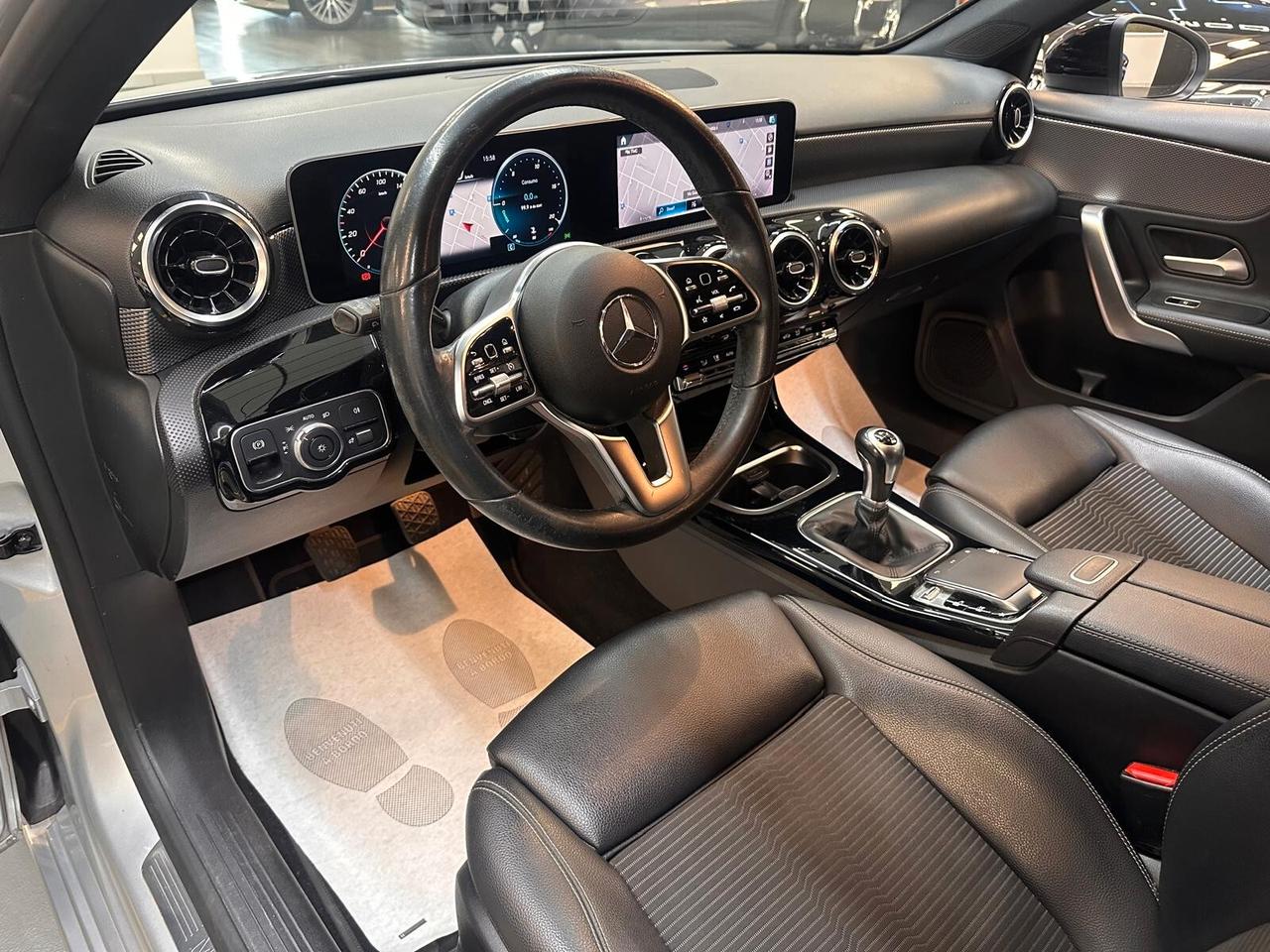 Mercedes-Benz A 200 W177 163cv Sport * 53.000 KM *