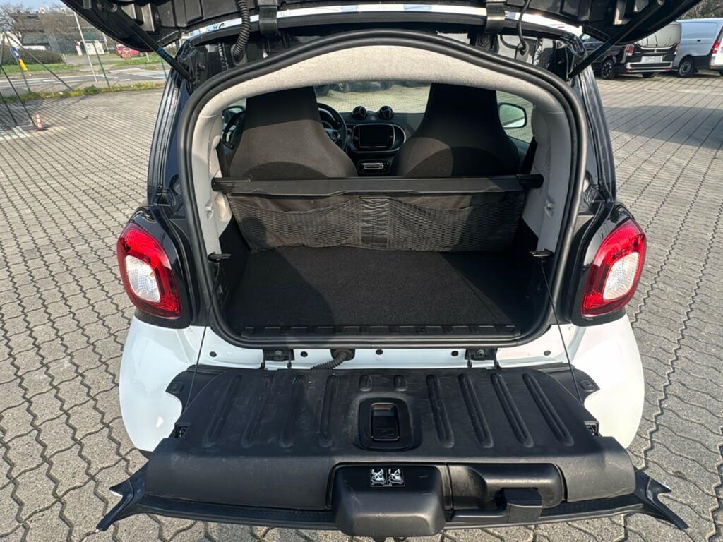 Smart fortwo 22kW EQ Passion