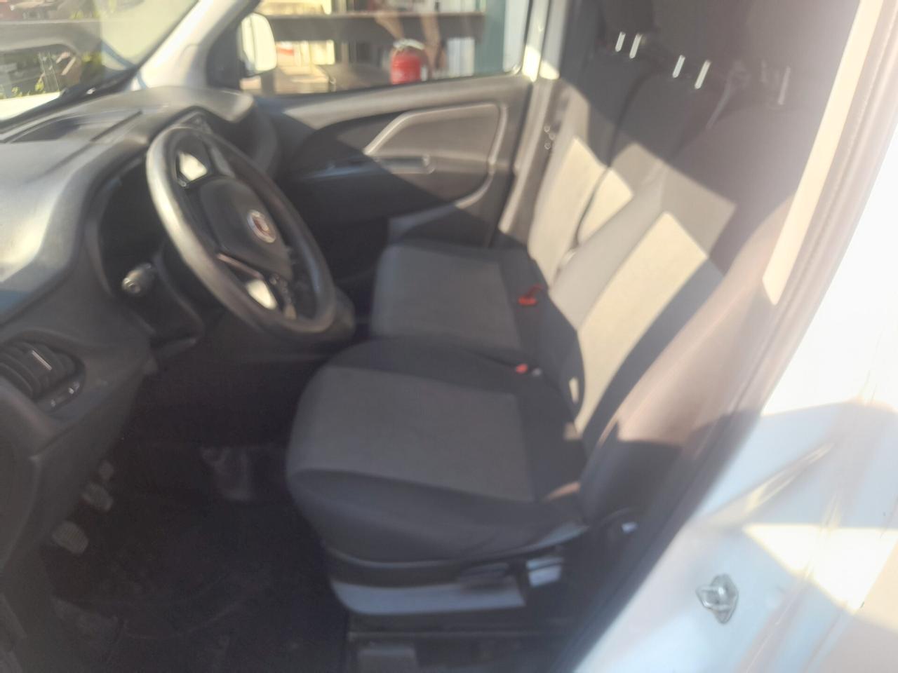 Fiat DOBLO' 1.4 BENZINA METANO 120 CV ANNO DICEMBRE 2019 3 posti
