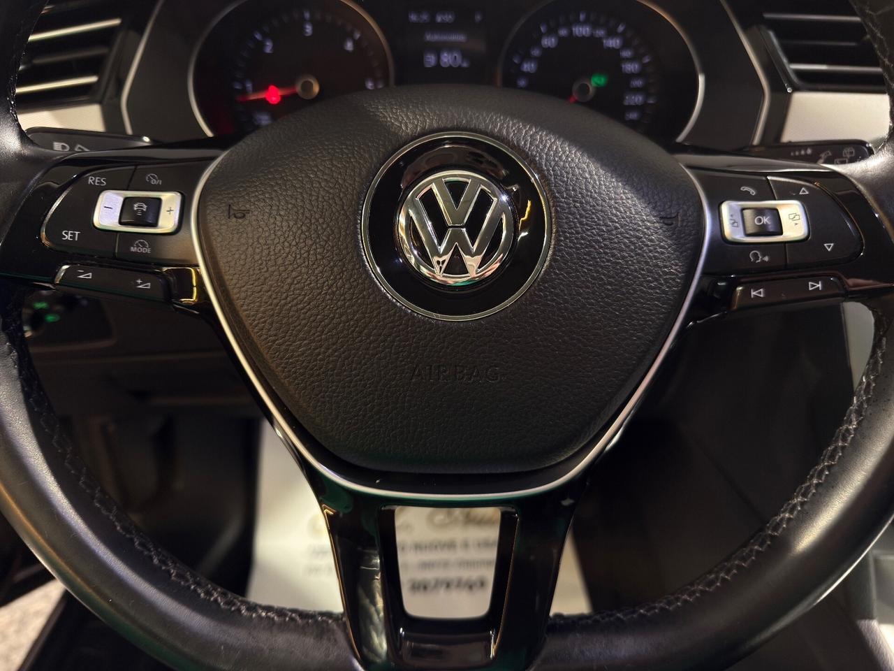 Volkswagen Passat Variant 2.0 TDI DSG Highline Blu