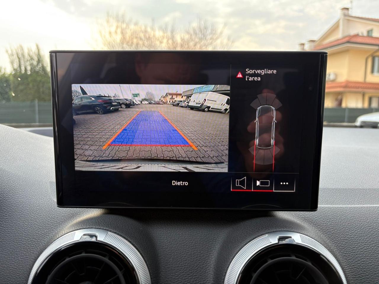 AUDI Q2 2.0 TDI IDENTITY BLACK S-LINE AUTOMATICO