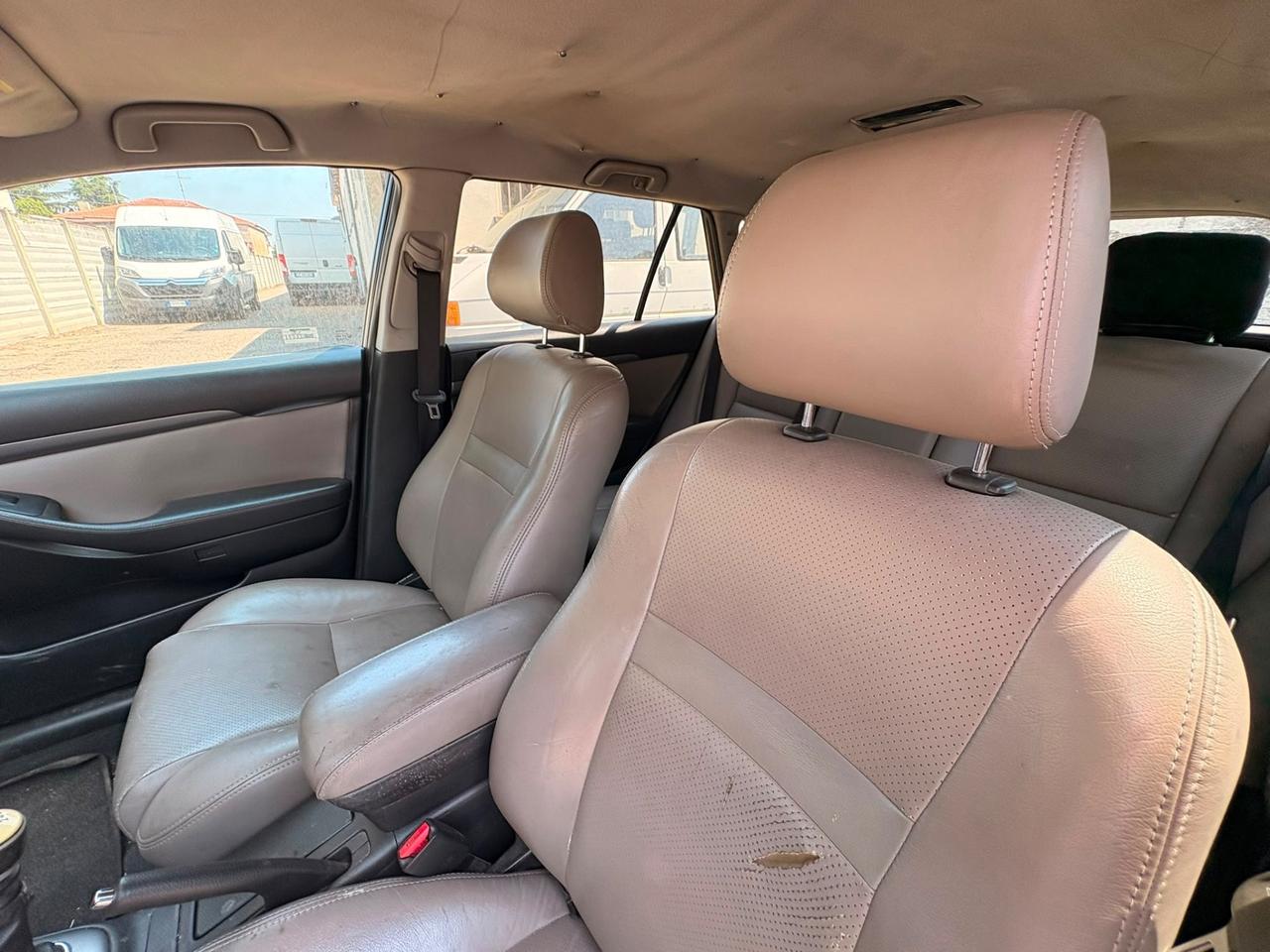 Toyota Avensis 2.0 D-4D 16V Station Wagon
