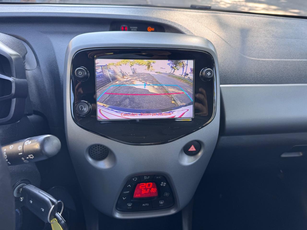 Toyota Aygo 1.0 VVT-i 72 CV 5 p x-cite garanzia 12 mesi