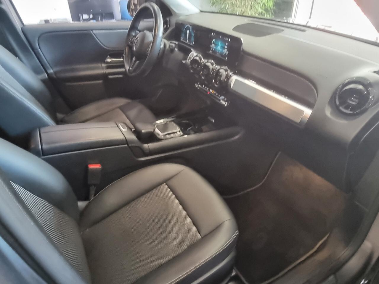 Mercedes-benz GLB 180 d Automatic Executive