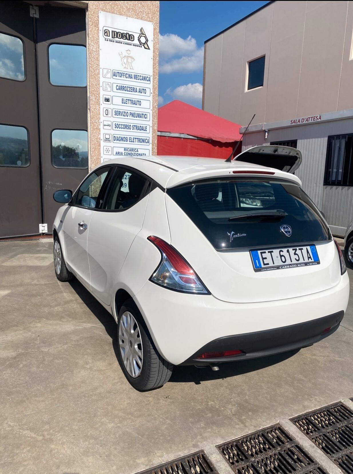 Lancia Ypsilon 1.2 69CV