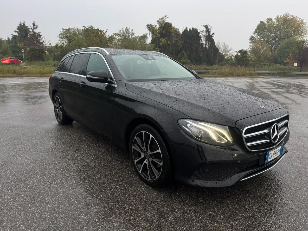 Mercedes-benz E 220 d S.W. Auto Premium Plus