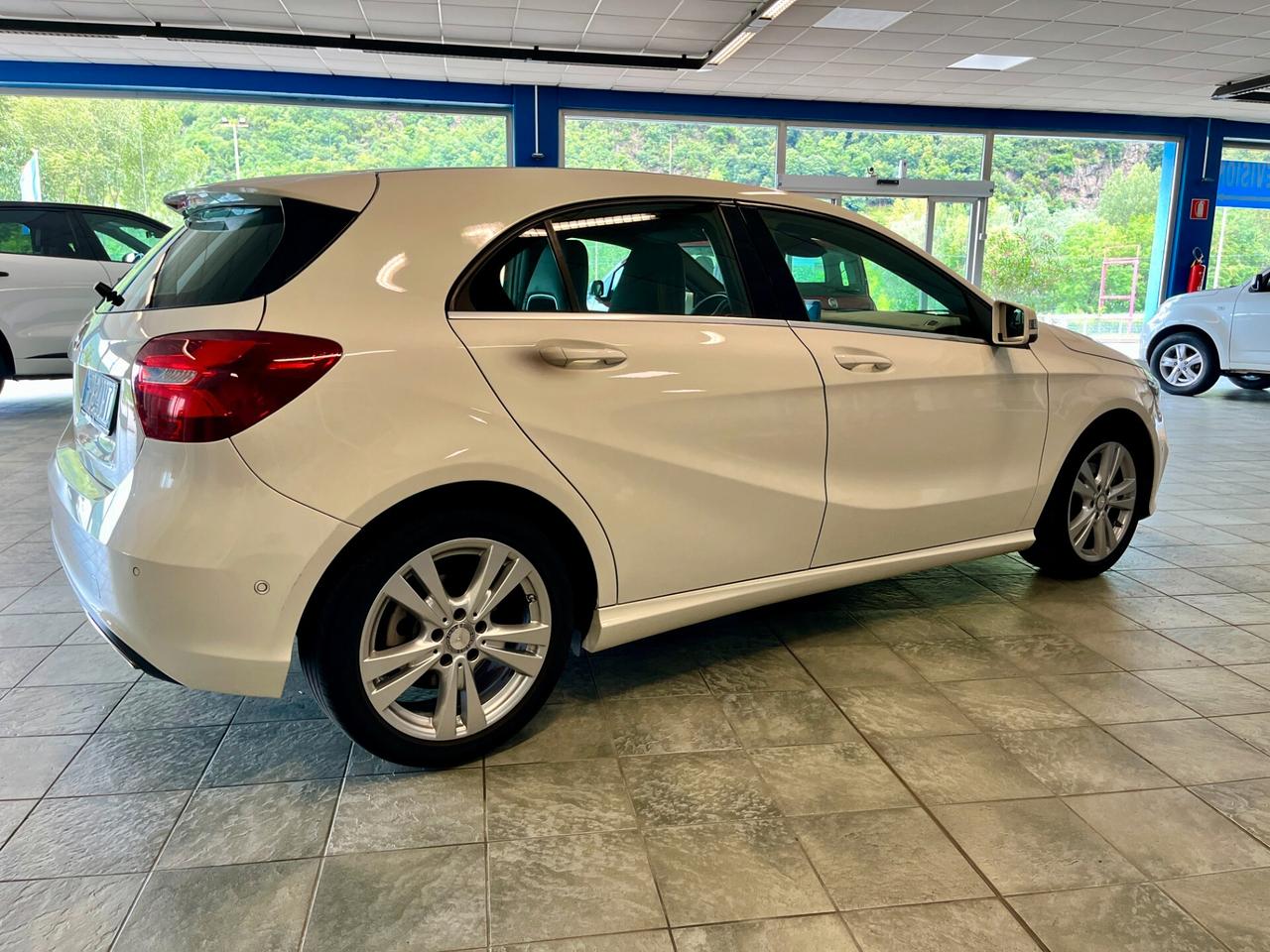Mercedes-benz A 180 Sport-NEOPATENTATI-