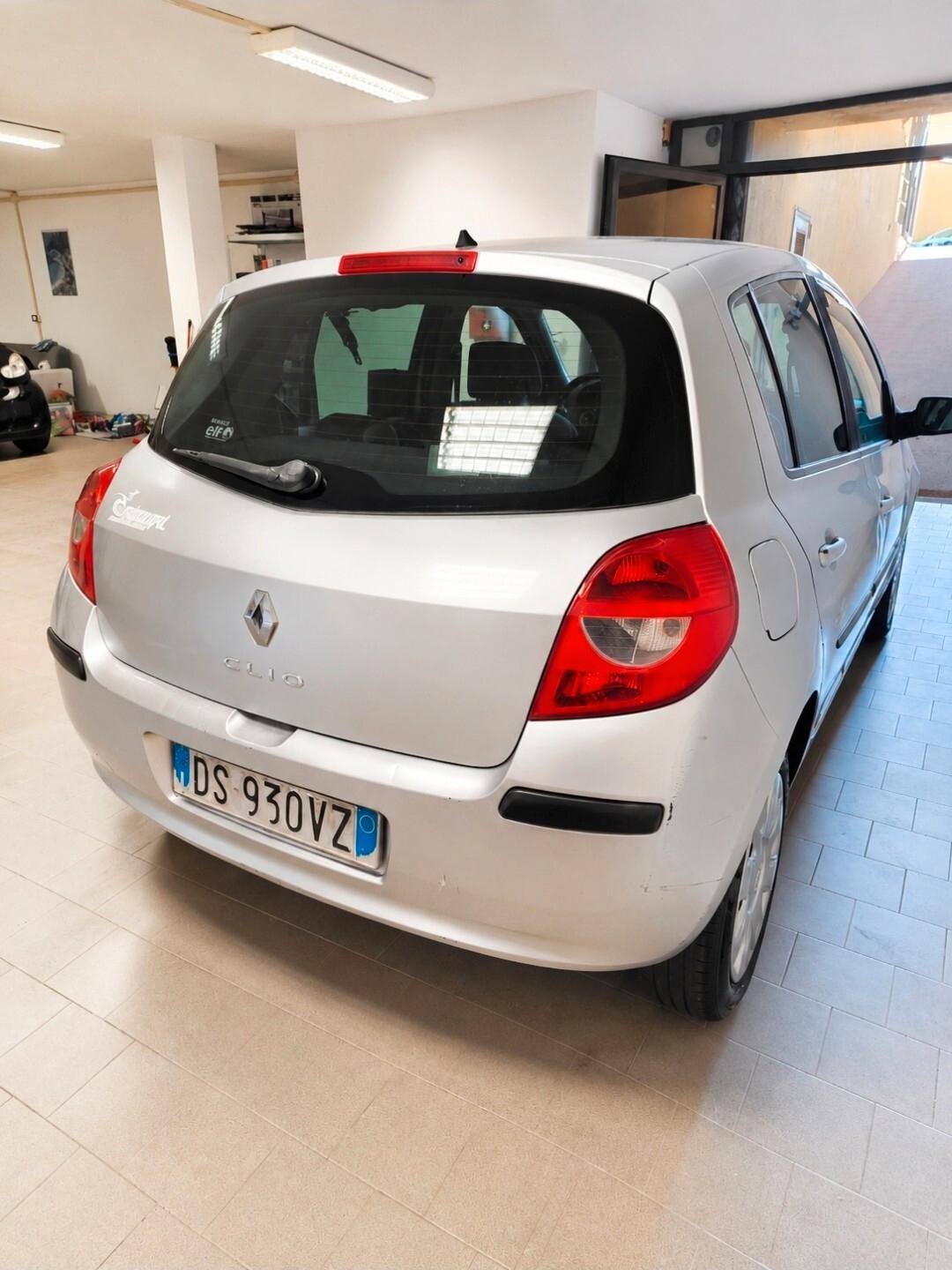 Renault Clio 1.5 dCi 85CV 5 porte Rip Curl