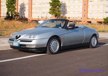 Alfa Romeo Spider 2.0 Twin Spark 16V