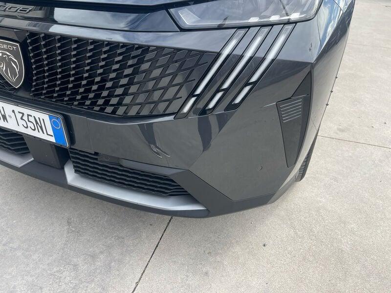 Peugeot 3008 III 2024 1.2 hybrid GT 145cv e-dcs6