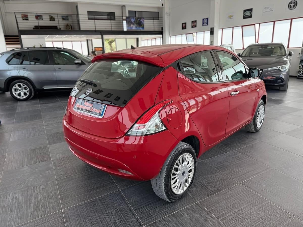 Lancia Ypsilon 0.9 TwinAir 85cv Metano/Benz 2017 Elefantino