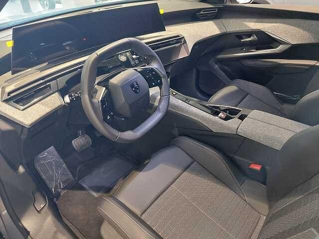 Peugeot 3008 Hybrid 136 e-DCS6 Allure KM0