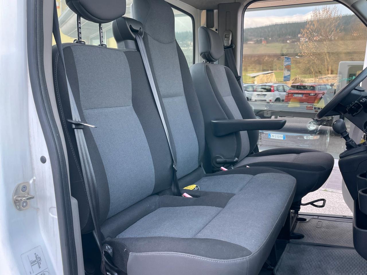 Renault Master 2.3dci 145cv CARROATTREZZI COMEAR