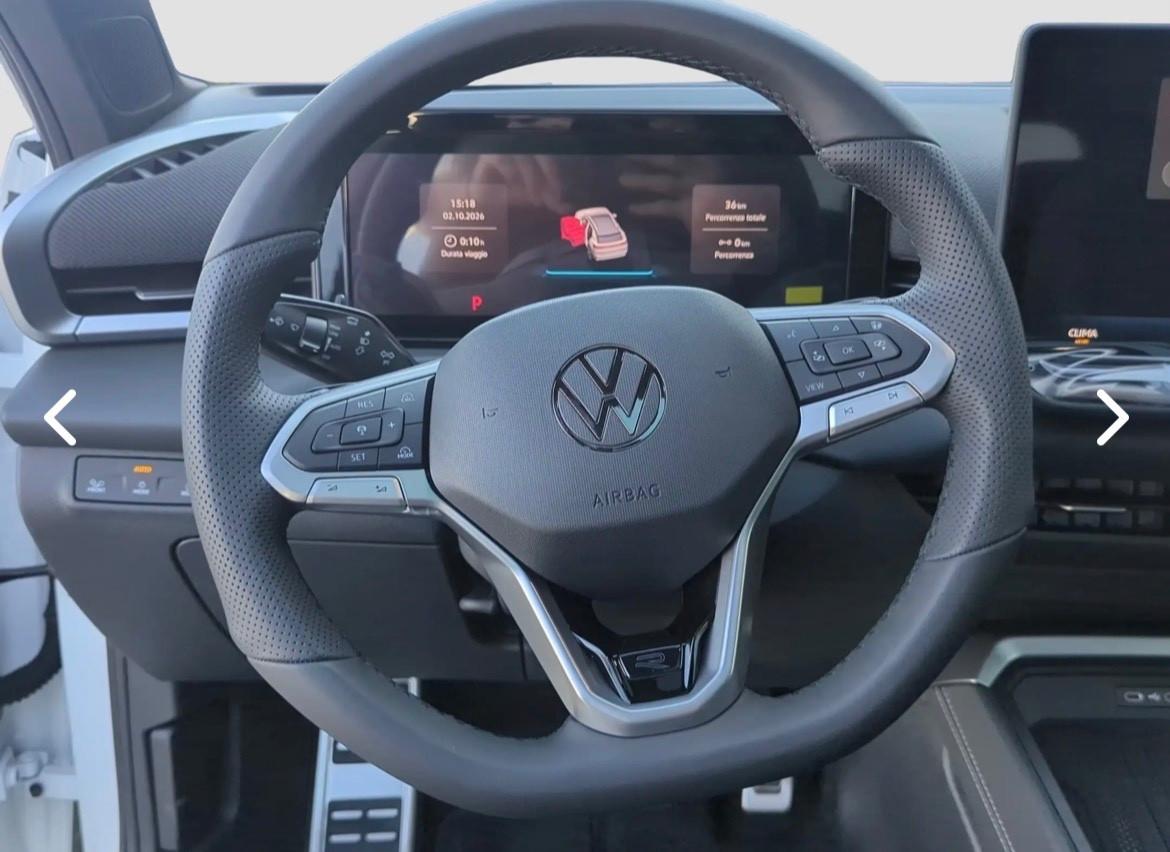 Volkswagen T-Roc 1.5 eTSI ACT 150 CV DSG R-Line