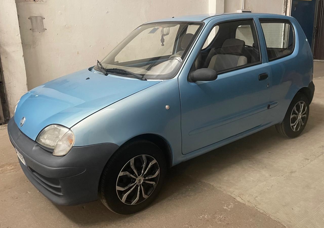 Fiat 600 1.1 benz. Anno 2004 - appena tagliandata