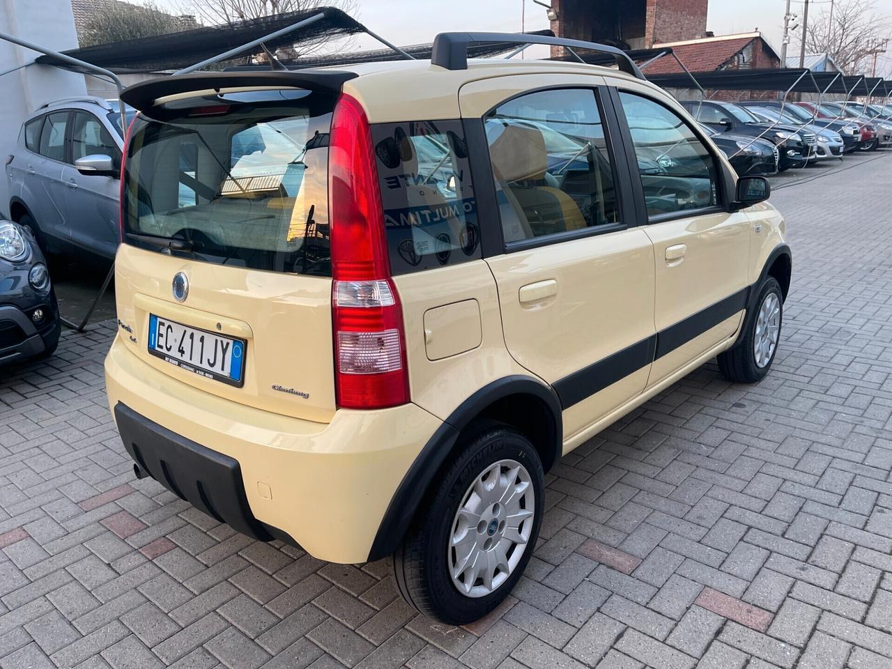 Fiat Panda 1100 i.e. cat 4x4 Climbing