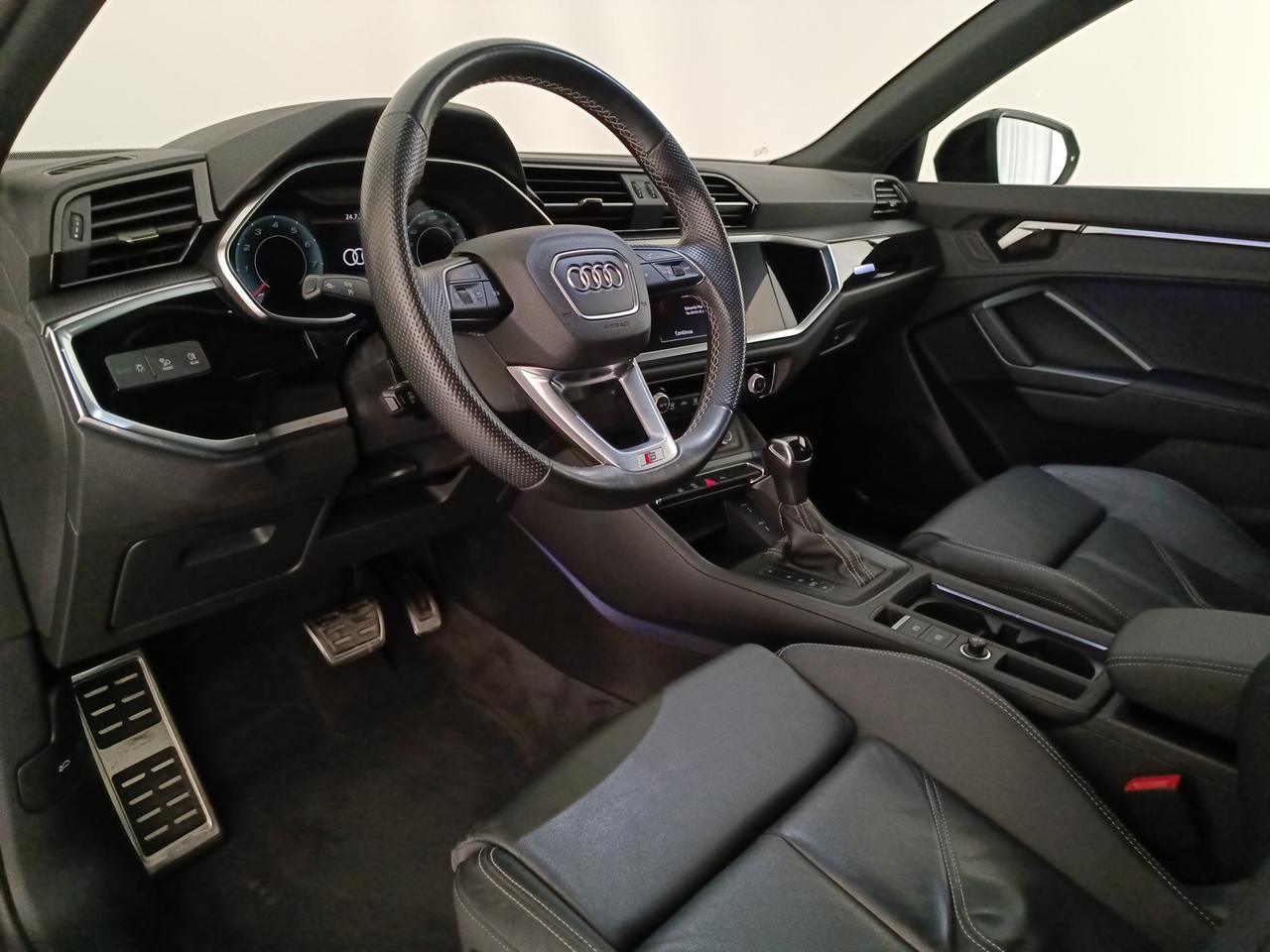 AUDI Q3 35 1.5 tfsi S line edition s-tronic