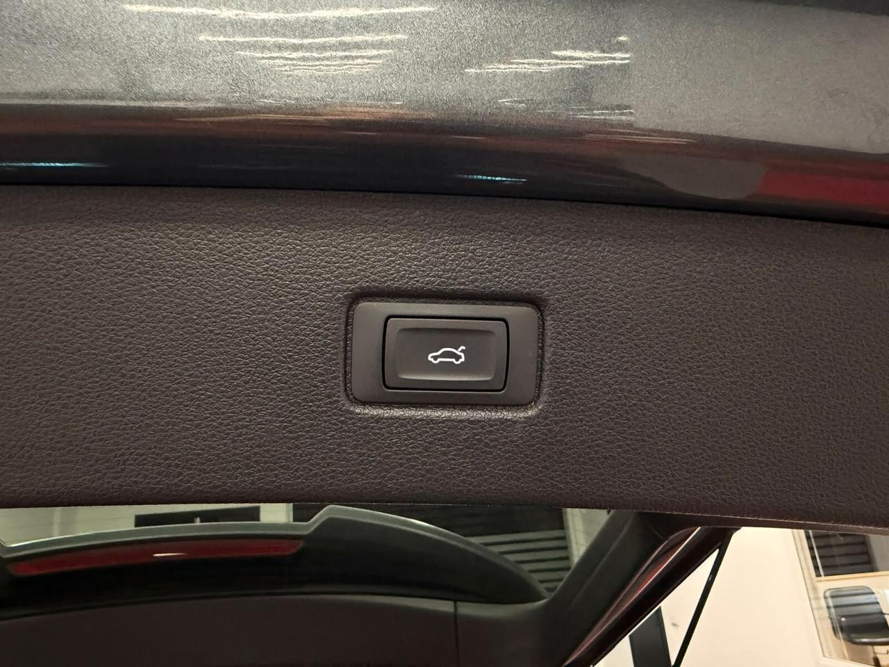 Audi Q7 55 TFSI e S-Line IVA ESPOSTA