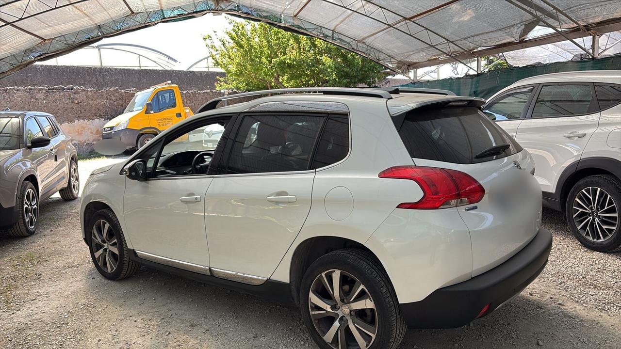 Peugeot 2008 1.5 BlueHDi 100 Allure 2015 USATO