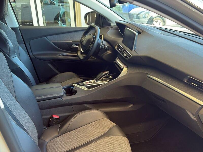 Peugeot 5008 5008 BlueHDi 130 Allure EAT8 S/S aut.