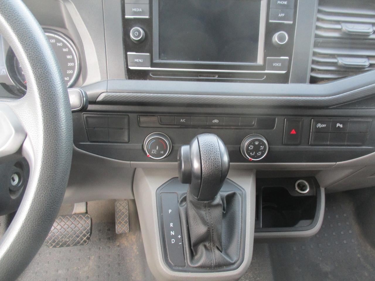 VOLKSWAGEN TRANSPORTER 4 MOTION DSG 150 CV
