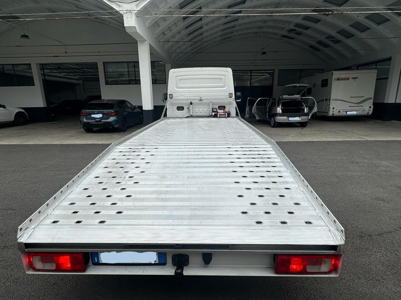 Volkswagen Crafter CARROATTREZZI 1500KG CARRO ATTREZZI