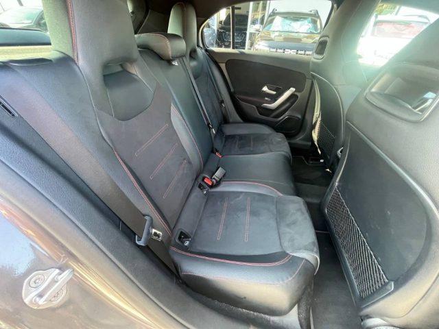 MERCEDES-BENZ A 180 d Automatic AMG LINE