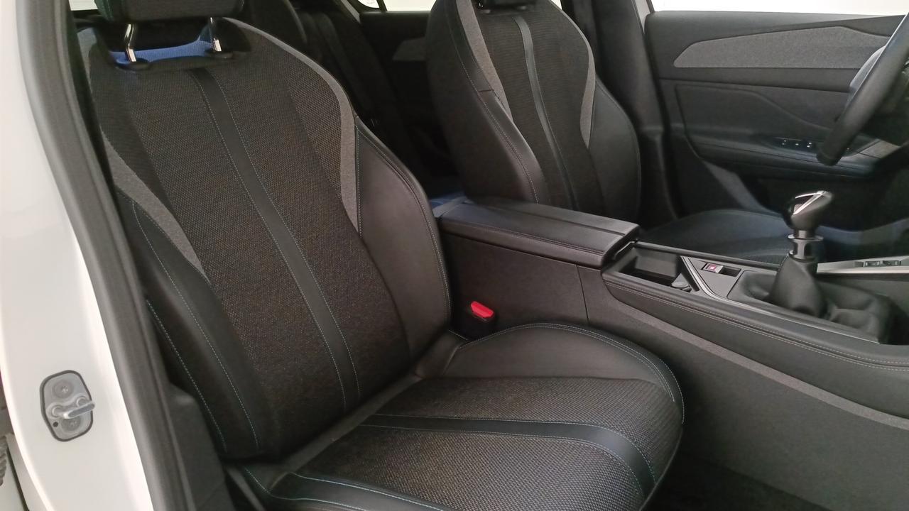 PEUGEOT 308 III 2021 - 308 1.2 puretech t Allure Pack s&s 130cv