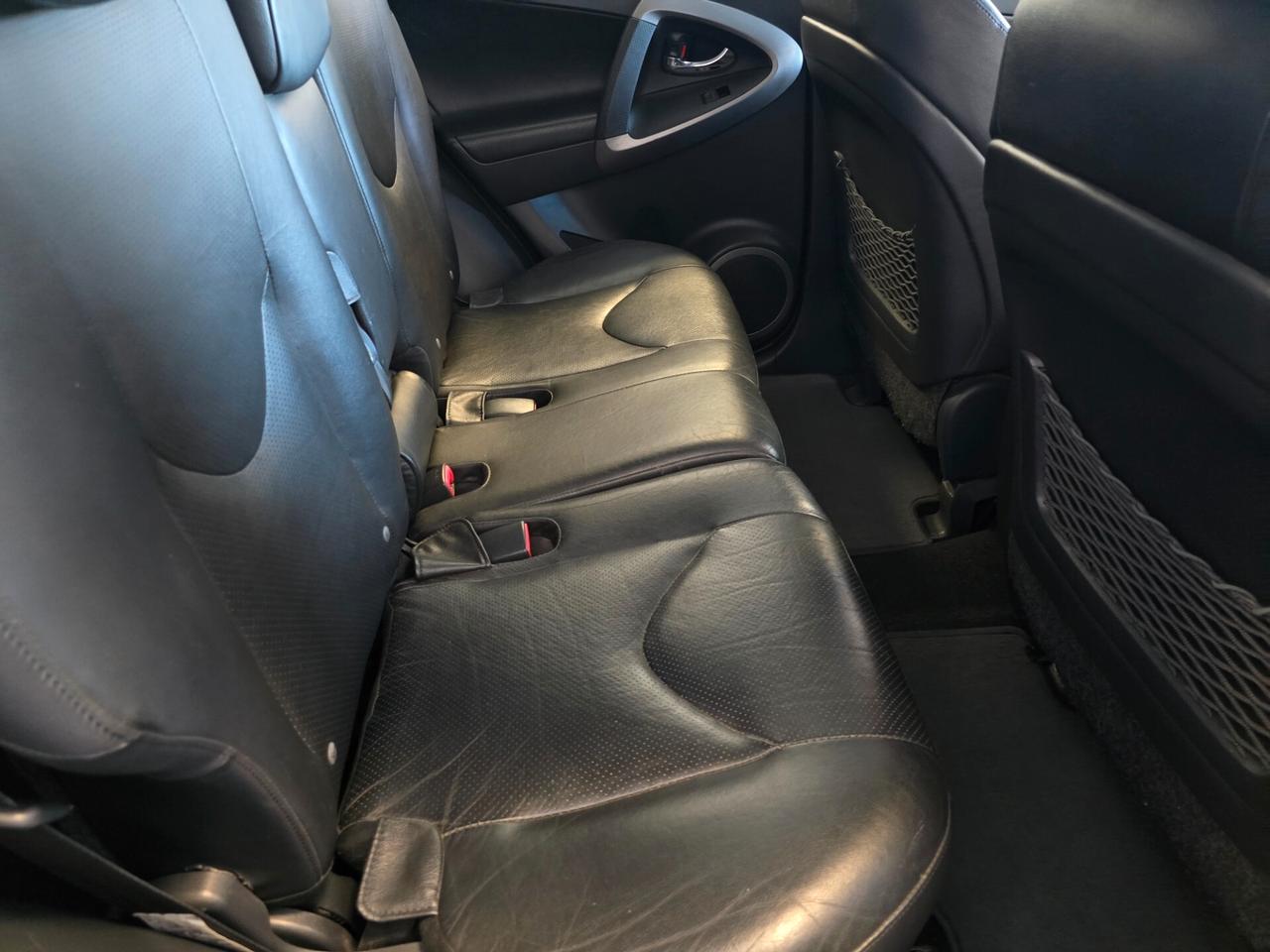 Toyota RAV 4 RAV4 2.2 D-4D 136 CV DPF Luxury