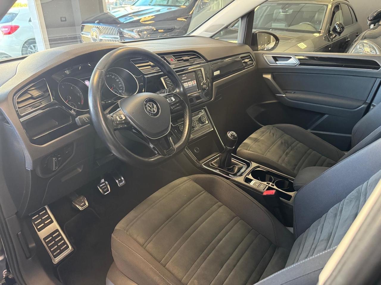 Volkswagen Touran 2.0 TDI 150 CV SCR Highline BlueMotion Technology