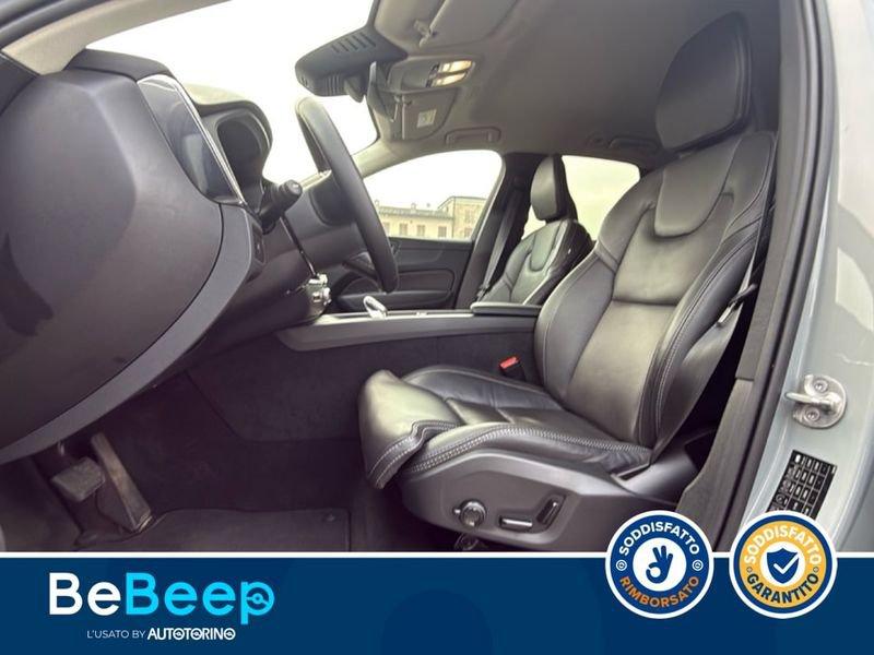 Volvo XC60 2.0 B4 ULTIMATE DARK AWD AUTO