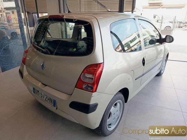 RENAULT Twingo 1.2 8V Dynamique