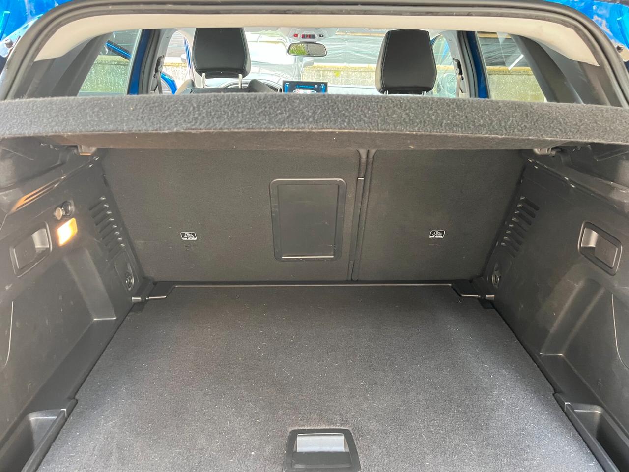 Peugeot 3008 BlueHDi 130 S&S EAT8 Allure Pack