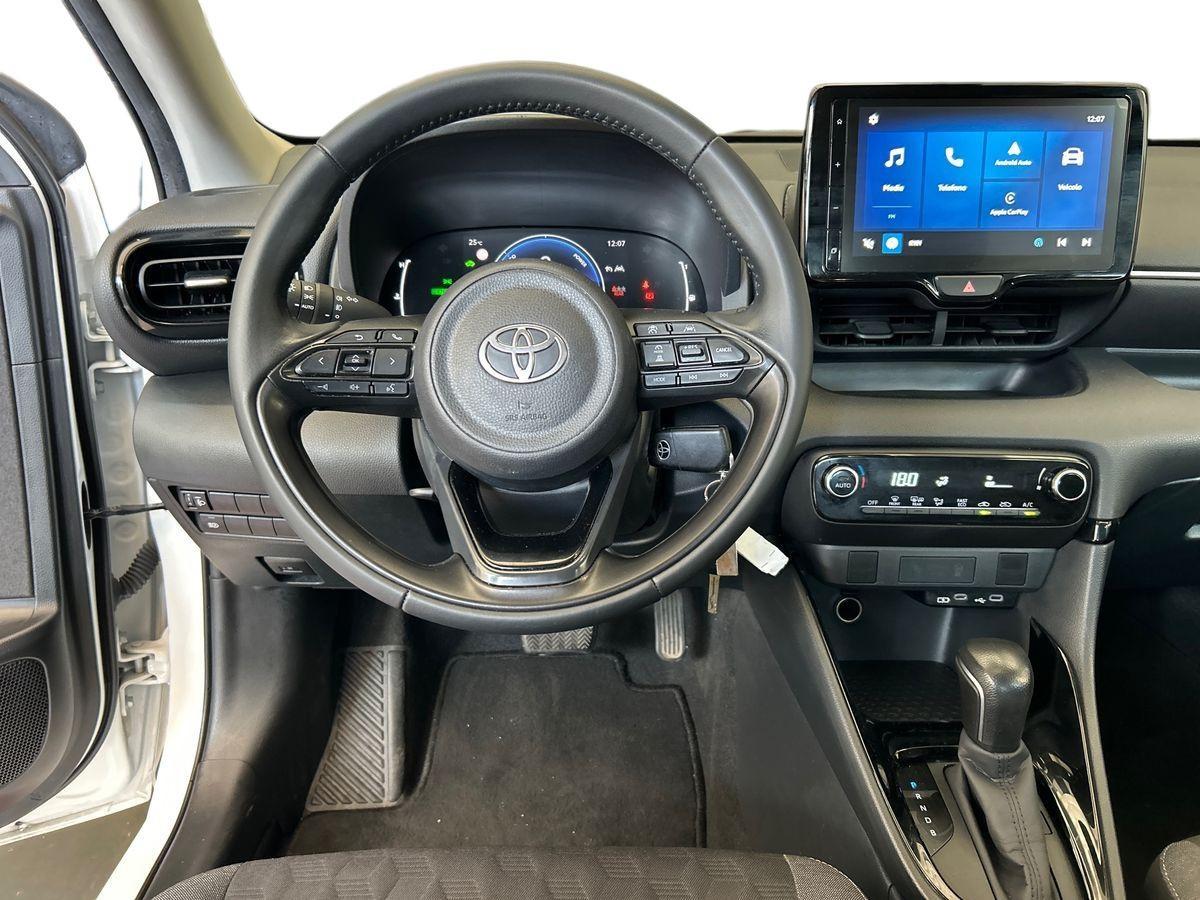 TOYOTA Yaris IV 2020 - Yaris 1.5h Trend