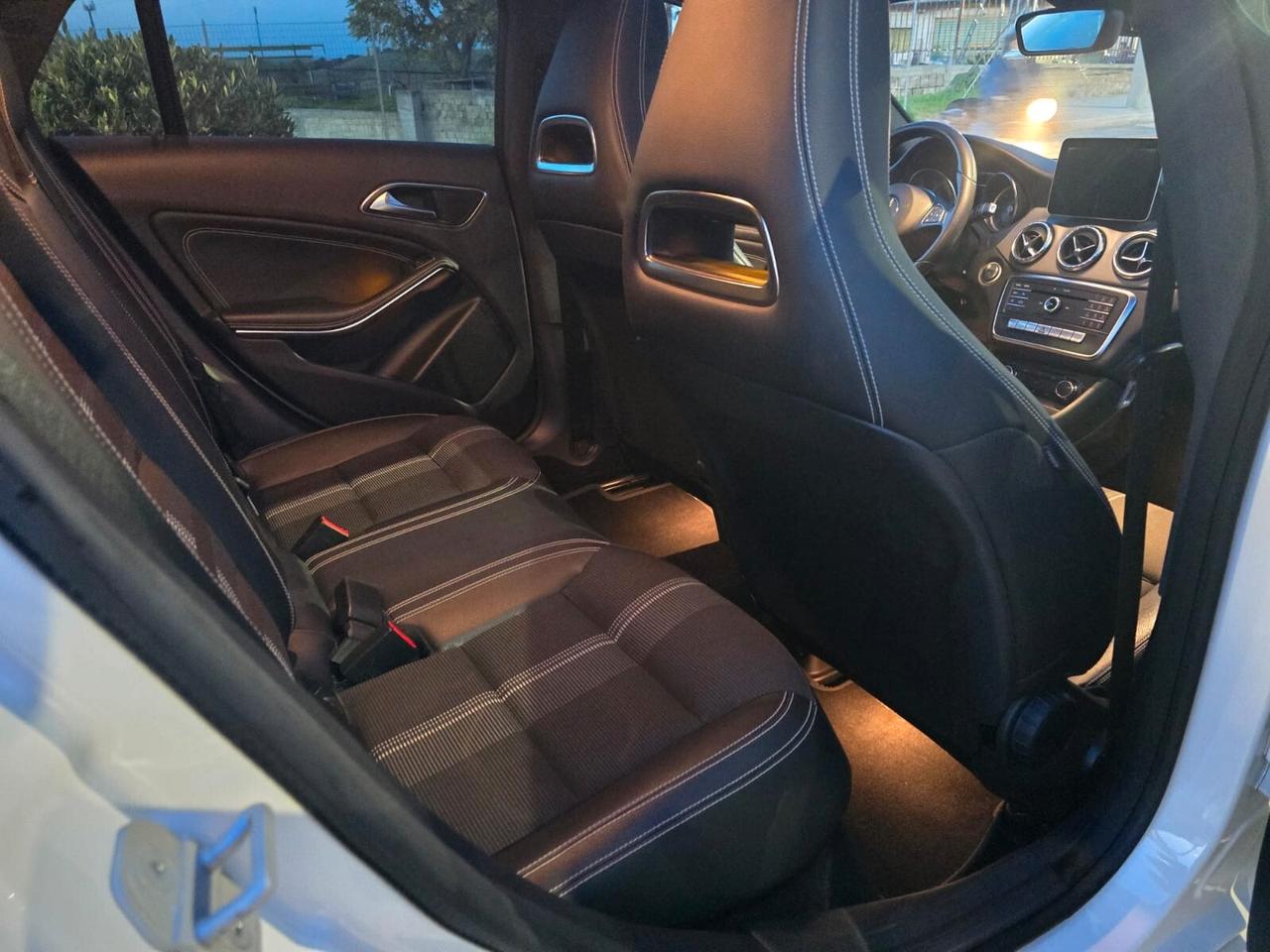 Mercedes-benz CLA 220 d 4Matic Automatic Premium AMG PACKET