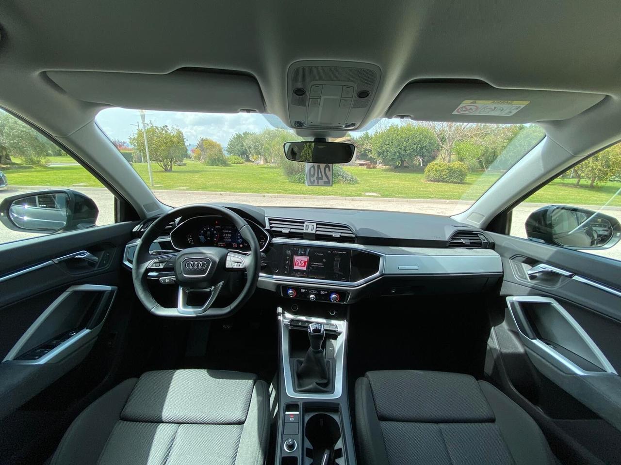 Audi Q3 35 TFSI S line edition