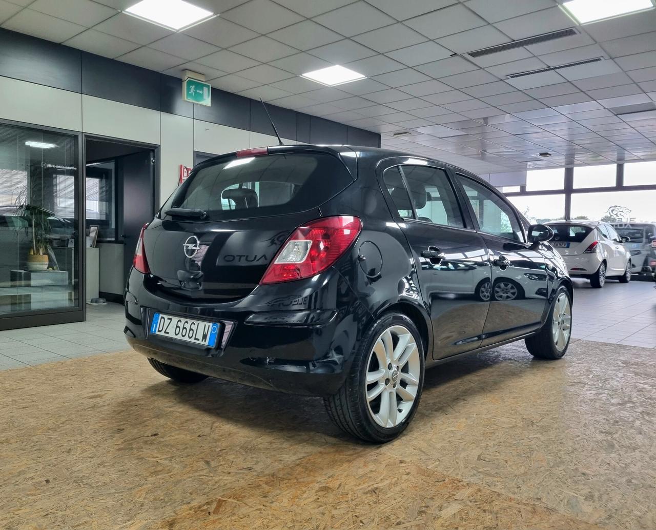 OPEL CORSA 1.3 CDTI 90CV 5p. COSMO