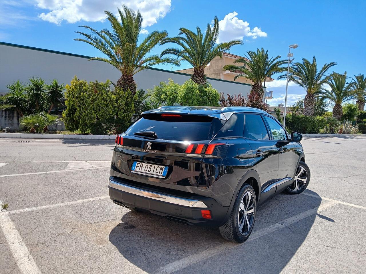 PEUGEOT 3008 1.5 130CV