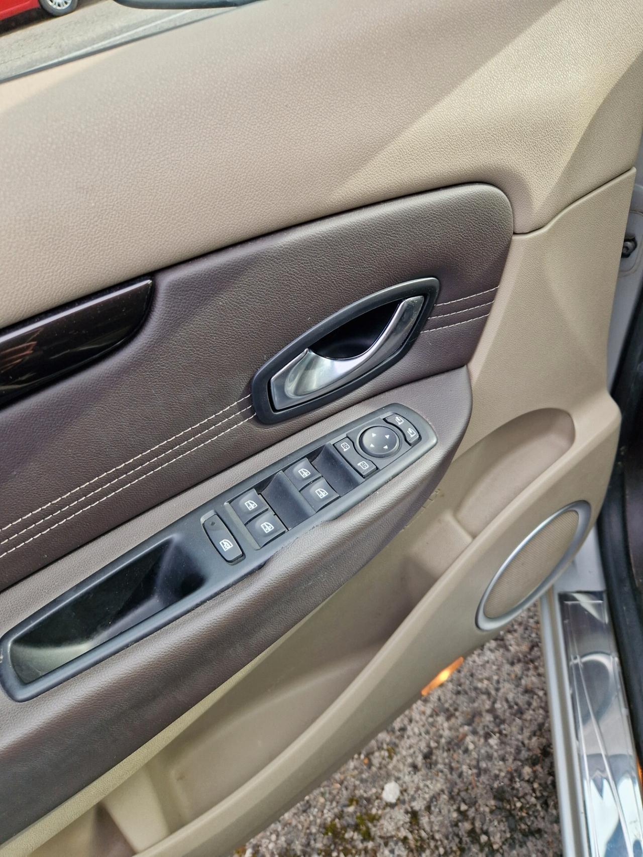 Renault Scénic 1.5DCi 110CV - Garanzia 12 mesi