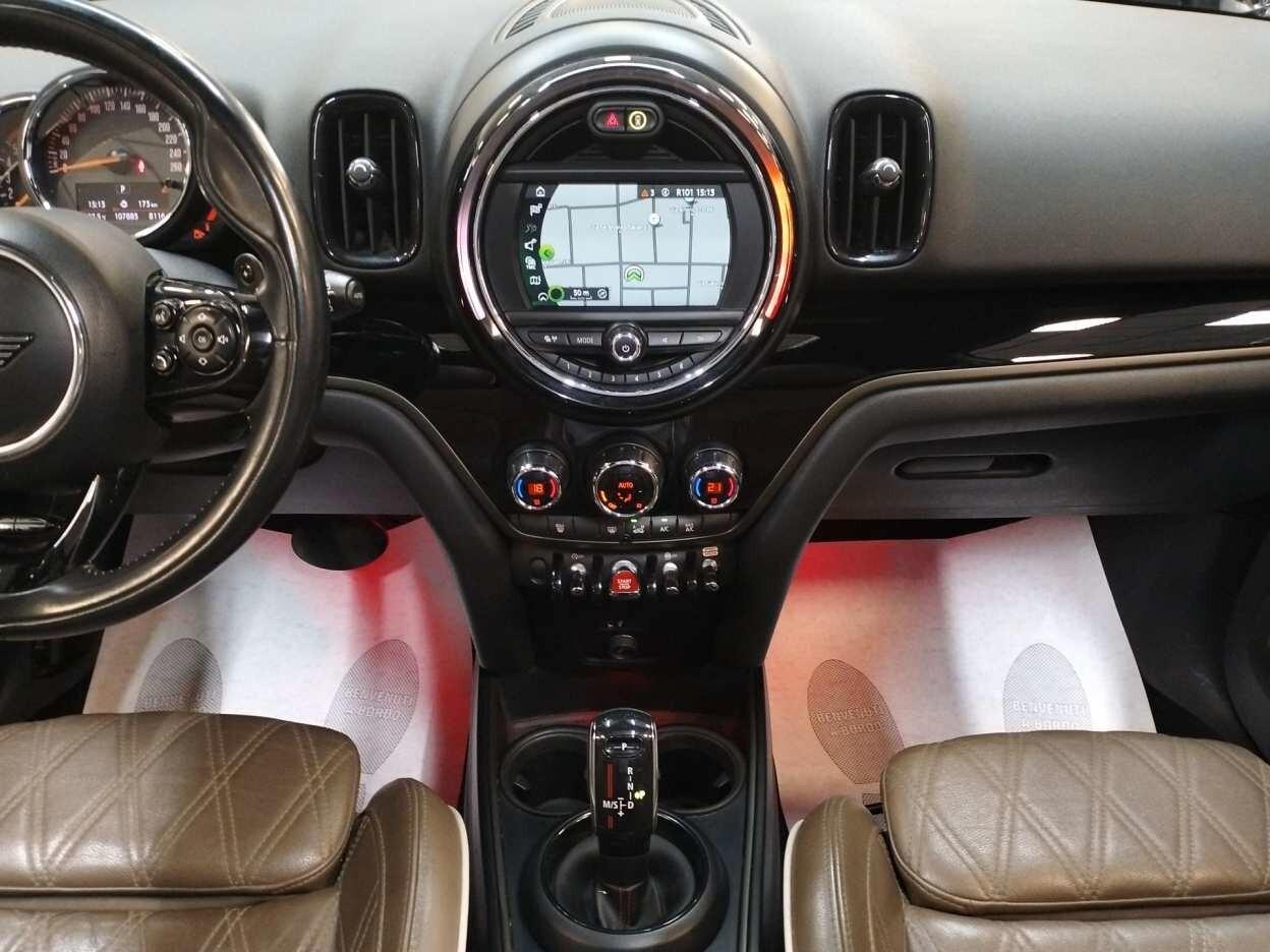 MINI Cooper SD Countryman 2.0 Hype all4 auto my18