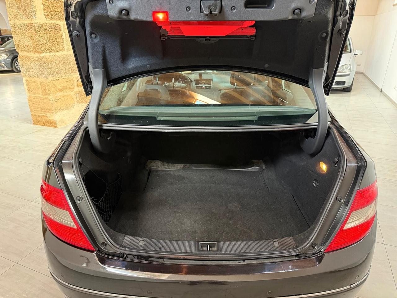 Mercedes-benz C 220 CDI Eleg. aut