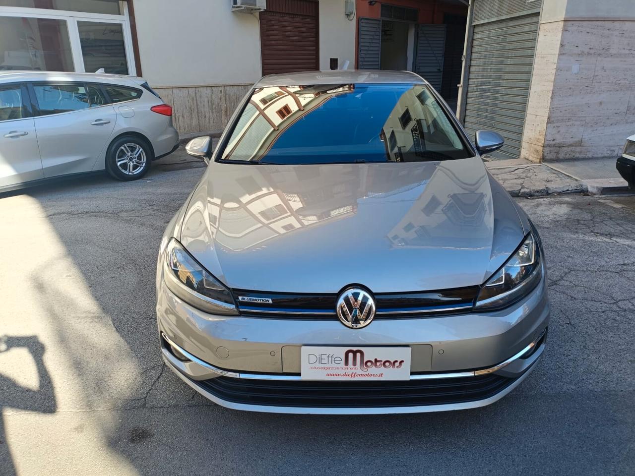 Volkswagen Golf 1.5 TGI DSG 5p. Business BlueMotion Technology